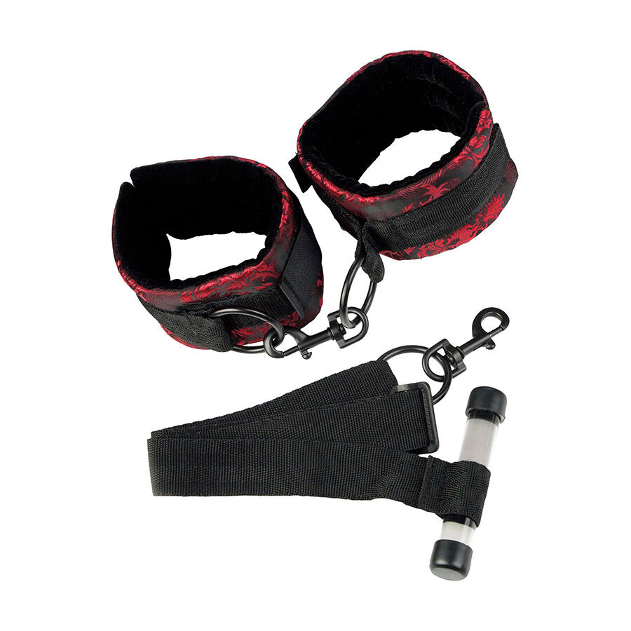 CALEXOTICS - SCANDAL PORTE NOIRE MENOTTES